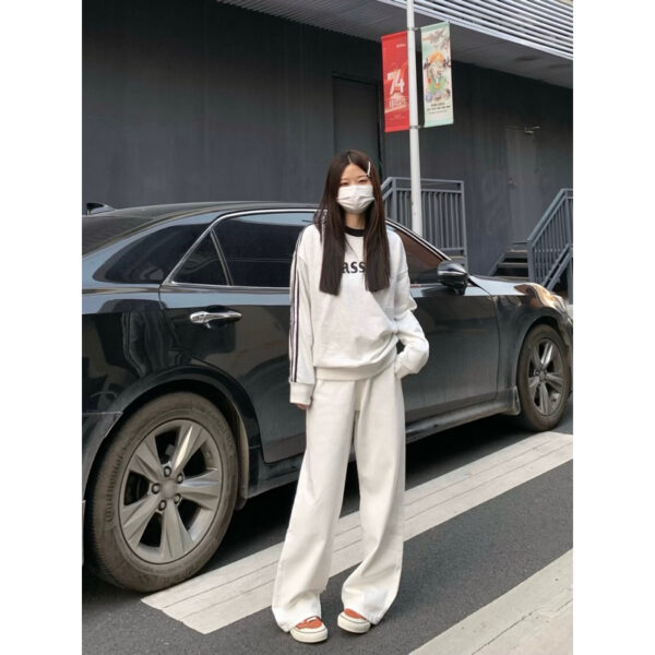 𝐈𝐍𝐅𝐏 夏季新款ins白色寬鬆高腰直筒牛仔褲女 百搭顯瘦 梨形身材也OK 垂感直筒長褲 牛仔拖地褲